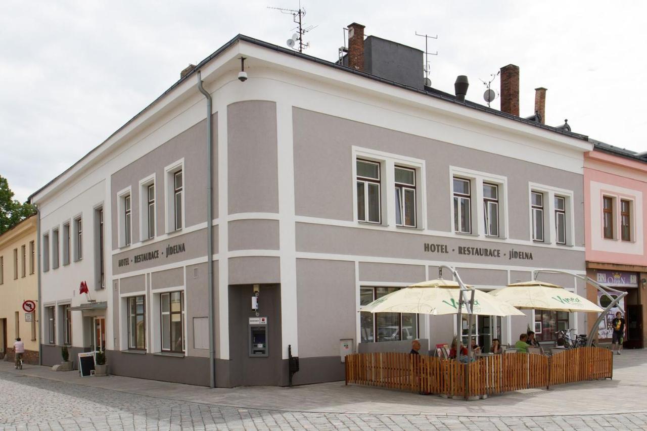 Hotel Tht Policka Exterior photo